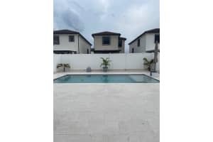 11015 W 35th Way, Hialeah, FL 33018, Sold 10/25/24
