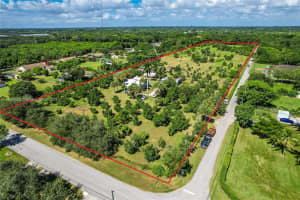 15401 SW 272nd St, Naranja, FL 33032, Sold 01/22/25