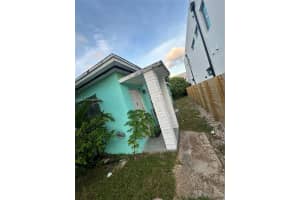 3111 Plaza St, Miami, FL 33133, Sold 11/05/24