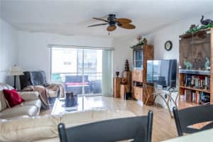 5790 Stirling Rd APT 207, Hollywood, FL 33021, Sold 01/30/25