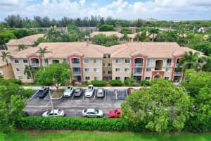 7085 Nova Dr APT 321, Davie, FL 33317, Sold 11/26/24