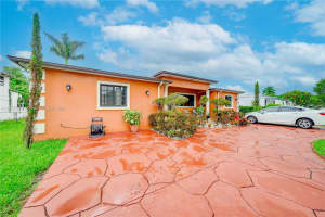 348 NE 118th St, Miami, FL 33161, - MLS#A11655513