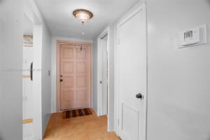 1201 Hillcrest Ct, Hollywood, FL 33021, Sold 01/21/25