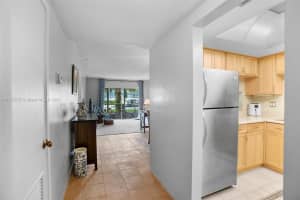 1201 Hillcrest Ct, Hollywood, FL 33021, Sold 01/21/25