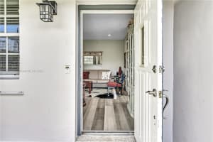 845 82nd St, Miami Beach, FL 33141, Sold 11/08/24