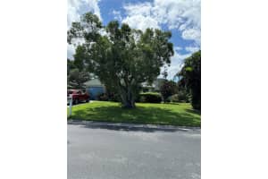 5595 Pebble Brook Ln, Boynton Beach, FL 33472, Sold 01/31/25