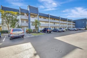 7857 Golf Cir Dr APT 212, Margate, FL 33063, Sold 11/27/24