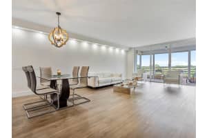 3980 Oaks Clubhouse Dr APT 501, Pompano Beach, FL 33069, Sold 11/21/24