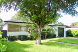 5810 SW 10th St, West Miami, FL 33144, Sold 02/06/25