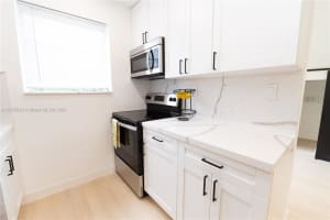 9820 Jamaica Dr, Cutler Bay, FL 33189, Sold 11/05/24