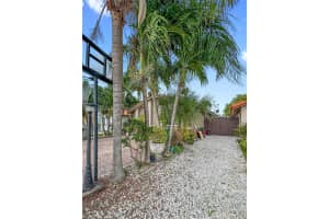 7002 W 29th Way, Hialeah, FL 33018, Sold 11/04/24