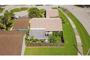 1362 Pelican Ct, Homestead, FL 33035, Sold 12/26/24