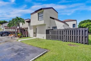 9751 NW 6th Ln #9751, Miami, FL 33172, Sold 11/06/24