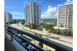 5555 Collins Ave APT 8Z, Miami Beach, FL 33140, - MLS#A11656140