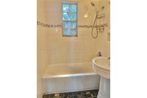 1309 Euclid Ave APT 5, Miami Beach, FL 33139, Sold 11/25/24