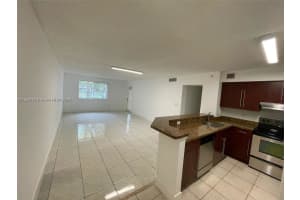 761 N Pine Island Rd APT 104, Plantation, FL 33324, - MLS#A11656158