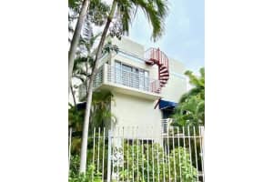 3099 Oak Ave #1, Miami, FL 33133, Sold 12/27/24