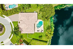 6682 Segovia Way, Fort Lauderdale, FL 33331, Sold 11/14/24