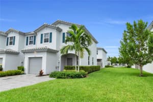 2653 SE 12th St, Homestead, FL 33035, Sold 01/08/25