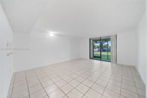 8035 SW 107th Ave APT 115, Miami, FL 33173, Sold 12/19/24