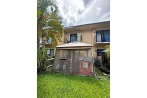 6866 NW 173rd Dr APT 603, Hialeah, FL 33015, Sold 10/24/24