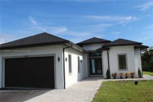 248 Shady Hollow Blvd E, Naples, FL 34120, Sold 01/30/25