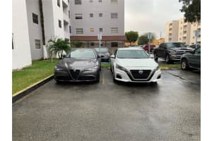 8185 NW 7th St APT 410, Miami, FL 33126, Sold 10/31/24