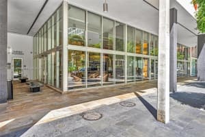 55 SE 6th St APT 4302, Miami, FL 33131, Sold 11/01/24