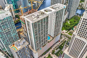 55 SE 6th St APT 4302, Miami, FL 33131, Sold 11/01/24