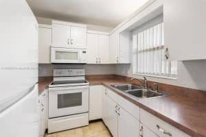 440 SE 2nd Ave #3, Deerfield Beach, FL 33441, Sold 10/30/24