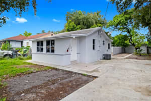 2919 NW 30th St, Miami, FL 33142, Sold 03/10/25