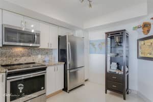 1351 NE Miami Gardens Dr APT 1023E, Miami, FL 33179, Sold 12/12/24
