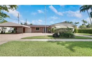 8901 SW 82nd St, Miami, FL 33173, Sold 01/24/25