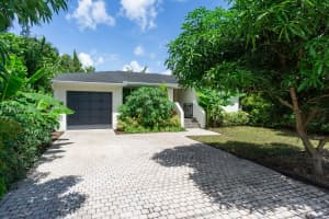 6325 SW 30th St, Miami, FL 33155, Sold 11/01/24