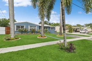 1014 N 30th Rd, Hollywood, FL 33021, Sold 12/20/24