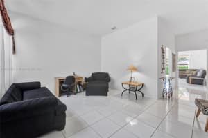 14066 S Cypress Cove Cir, Davie, FL 33325, Sold 01/21/25
