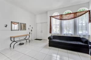 14066 S Cypress Cove Cir, Davie, FL 33325, Sold 01/21/25