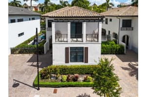 8115 NW 48th Terrace, Doral, FL 33166, Sold 11/22/24