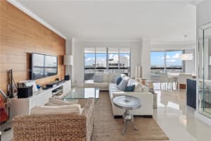 19195 NE 36th Ct, Aventura, FL 33180, Sold 11/15/24