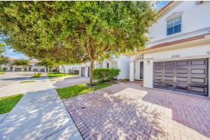 8144 NW 107th Path, Miami, FL 33178, Sold 11/07/24