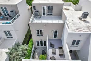 6319 NW 105th Ct, Doral, FL 33178, Sold 10/29/24