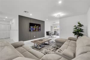 3850 NW 202nd St, Miami Gardens, FL 33055, Sold 10/18/24