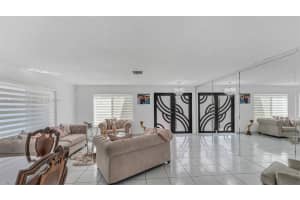 18790 NW 79th Pl, Hialeah, FL 33015, Sold 02/27/25