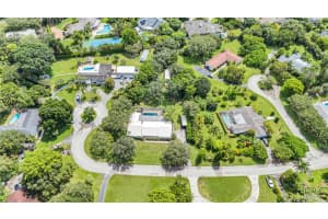 14921 SW 72nd Ct, Palmetto Bay, FL 33158, Sold 12/06/24