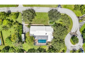14921 SW 72nd Ct, Palmetto Bay, FL 33158, Sold 12/06/24
