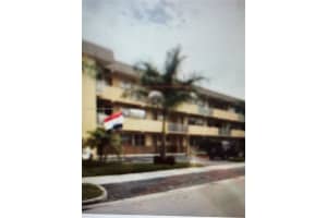 11005 SW 1st St APT 305, Miami, FL 33174, Sold 10/16/24