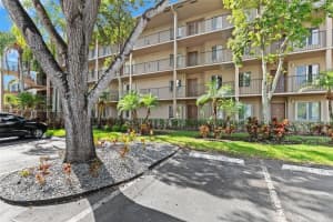 12750 SW 15th St APT 204D, Pembroke Pines, FL 33027, Sold 03/05/25
