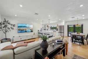 10331 SW 55th St, Miami, FL 33165, Sold 10/25/24