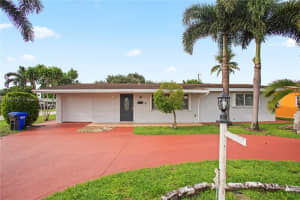 7931 NW 11th St, Pembroke Pines, FL 33024, Sold 12/16/24