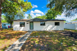 3765 NW 211th St, Miami Gardens, FL 33055, Sold 11/26/24